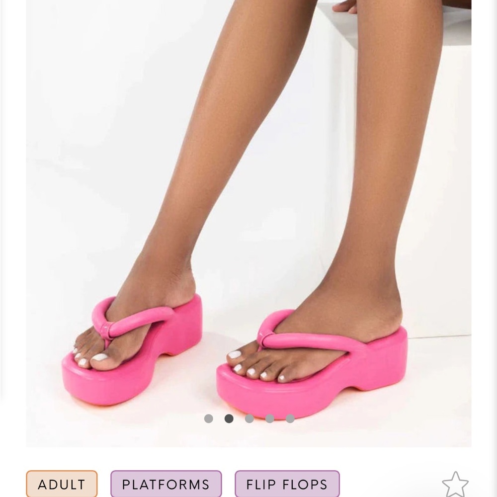 Best Jellies / High End /super comfy .. run a bit big .. so 8 ..81/2